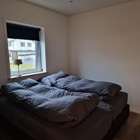 Appartamento New Flat With Hot Tub - No1 Oyndarfjordur Esterno foto