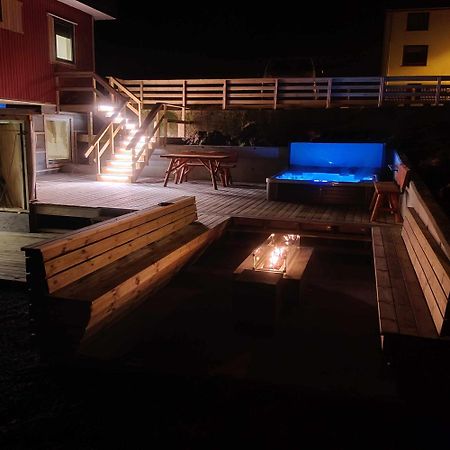 Appartamento New Flat With Hot Tub - No1 Oyndarfjordur Esterno foto