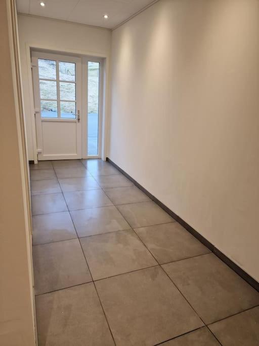 Appartamento New Flat With Hot Tub - No1 Oyndarfjordur Esterno foto
